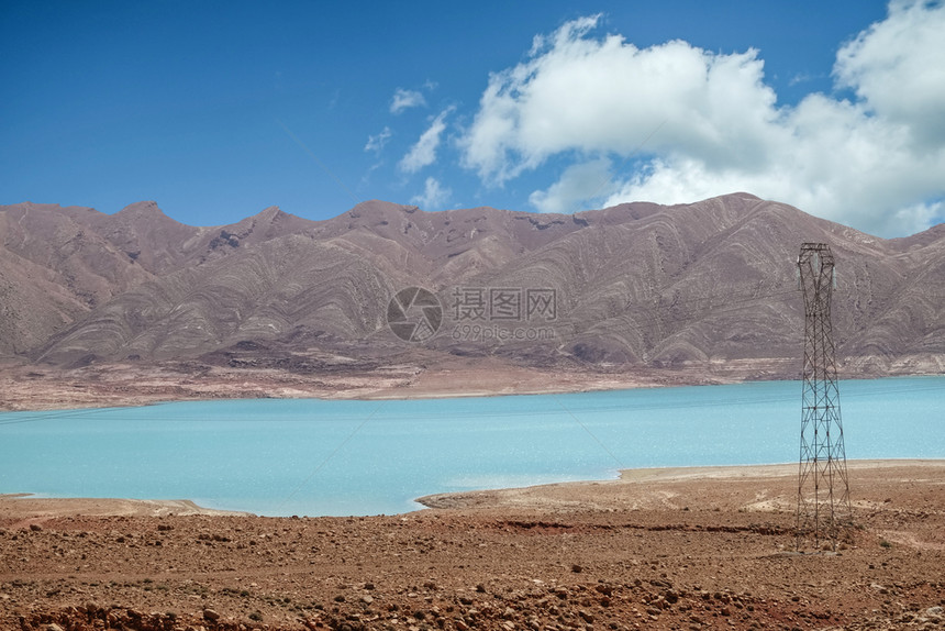 坝地球摩洛哥一个水库的蓝色在摩洛哥农村对抗山顶和天空地形图片