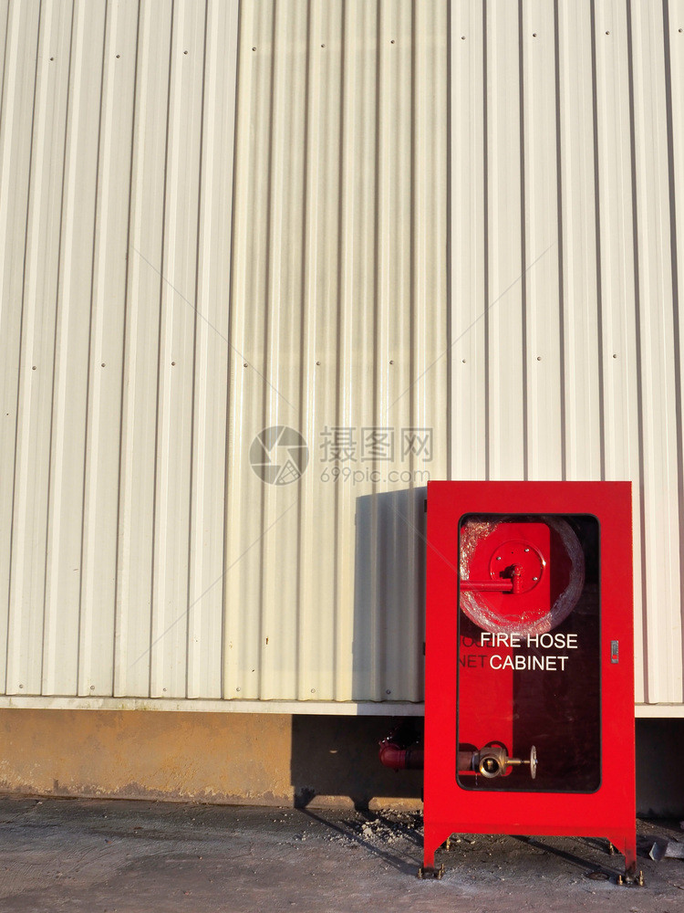 红色的系统工厂外门安装的消防烟花内阁安全图片