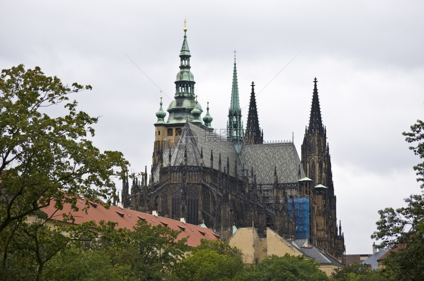 天主教老的布拉格著名城堡的风景建筑学图片