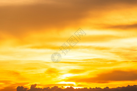橙色天空背景纹理白云日落自然出早晨图片
