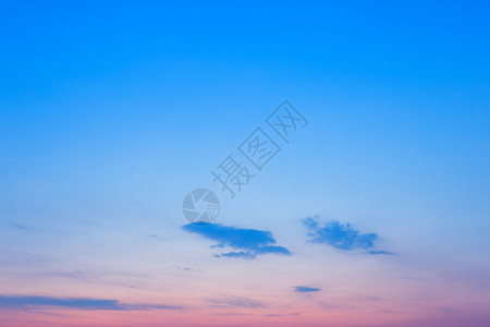 蓝色的日落戏剧天空纹理背景早晨明亮的夏天图片