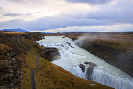 冒险金的环境冰岛著名古尔弗斯瀑布最惊人的日出图片