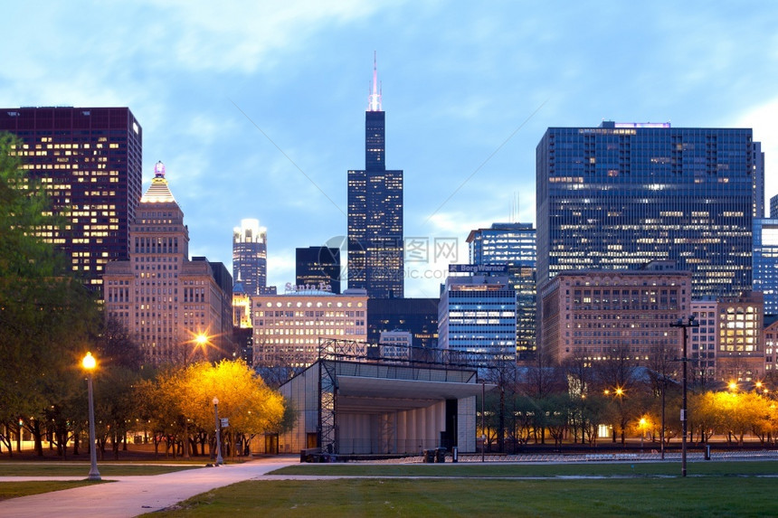 上市芝加哥美国伊利诺州美国利诺州天线股票团结的图片