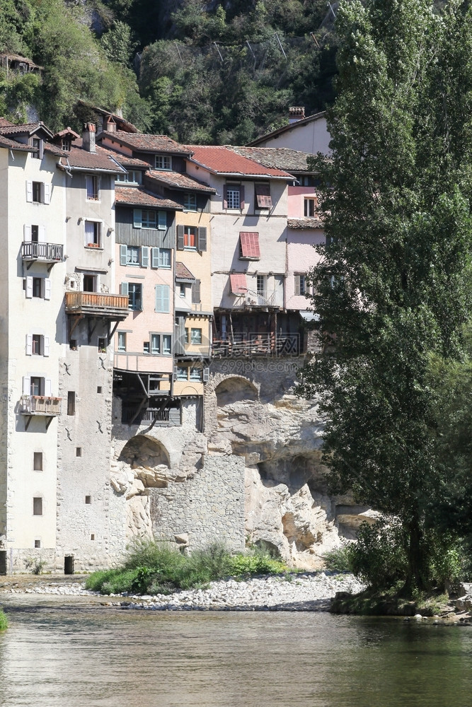 zh法国PontenRoyans村被停建的房屋阿尔卑斯山罗扬图片