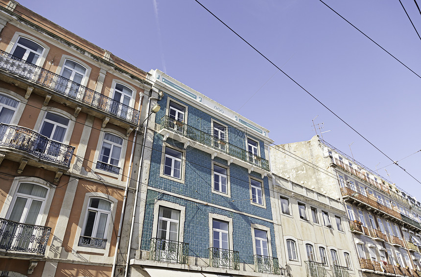Lisbon的典型外表瓷砖古代装饰外部的墙旅游图片