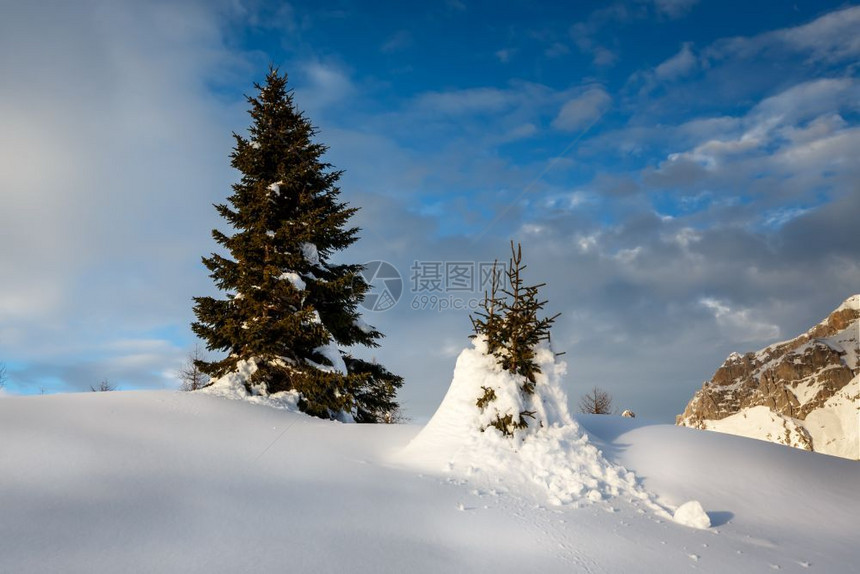 冬季雪景风光图片