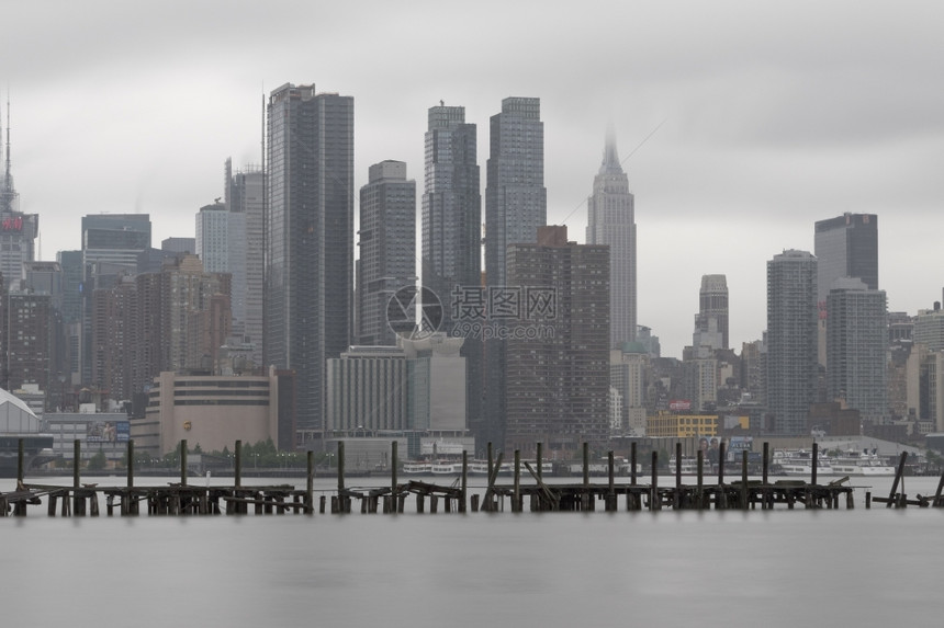 城市景观建筑物美国纽约州市6月2日015年纽约市天际线2015年6月日的雾天市中心图片