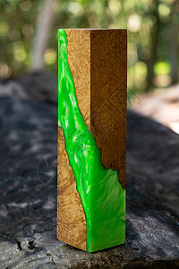 核桃环天树脂稳定木金属的自然图片
