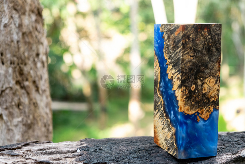 质地豆科环天树脂稳定木蓝色的图片