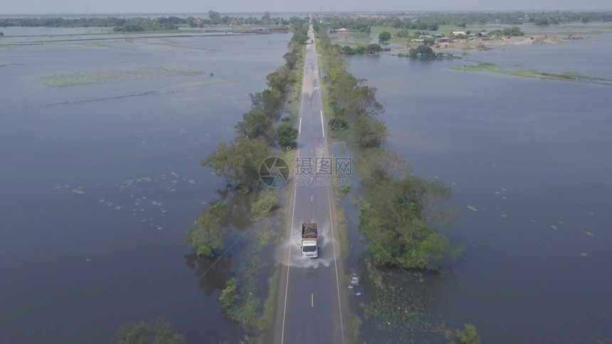 飓风泰国Ayutthaya省洪水的空中景象灾害街道图片