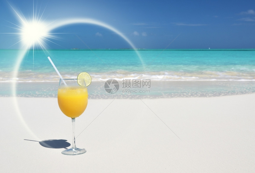茶点巴哈马大Exuma海滩上的橙汁酸多图片