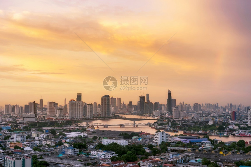 白色的亚洲区美丽空中风景Bangkok城市景色Rama3桥是ChaoPhraya河上与曼谷桥平行建造的梁图片