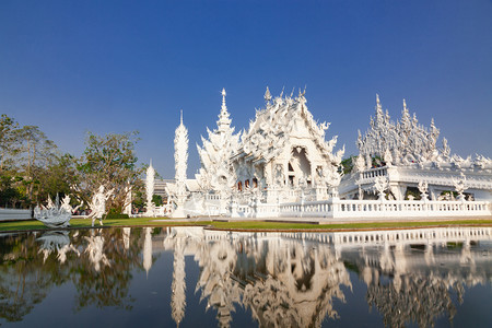 泰国清莱著名的白寺荣坤瓦清莱的白殿文化建造假期图片