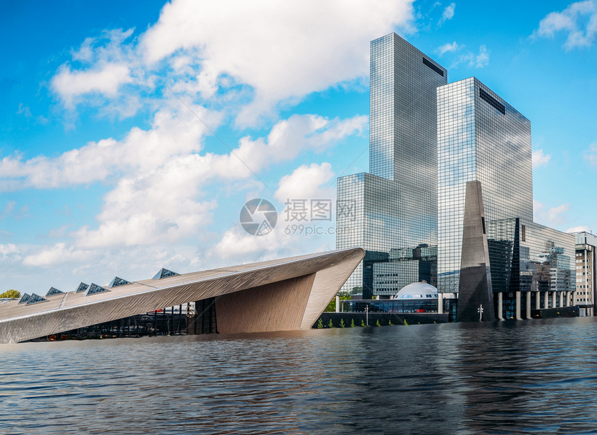 未来数字操纵荷兰鹿特丹市中心洪水泛滥的数码操纵气候变化概念荷兰鹿特丹市中心洪水泛滥的数码操控活动荷兰鹿特丹被淹天际线图片