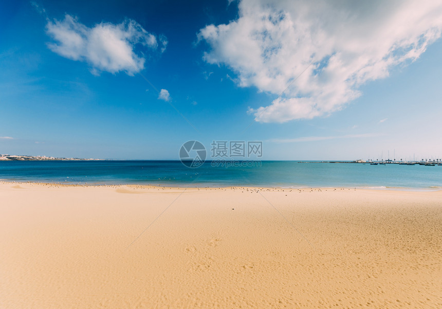 假期空海和滩背景及空间复制件在葡萄牙卡斯凯捕获的空海和滩背景及空间复制天堂幸福主题罗滕贝格太阳图片