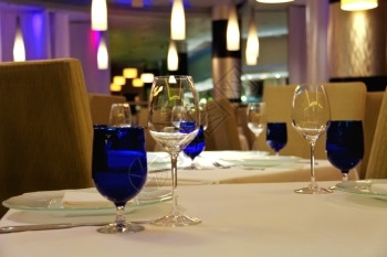 服务饭桌上的装饰美极了商业环境图片