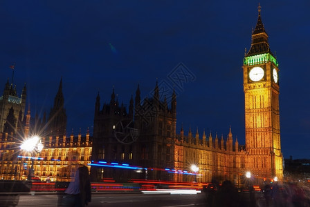 团结的水威斯敏特BigBen和议会众院英国伦敦夜间联合王国伦敦图片