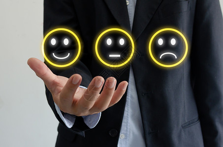 收视率顾客具有表情户评级和服务满意度的男手有表情客户评级和服务满意度触碰评分设计图片