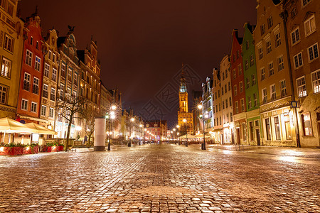 Gdansk主要街道长市场夜光波兰Gdansk主要街道长市场晚灯波兰地标格但斯克圣诞节背景图片