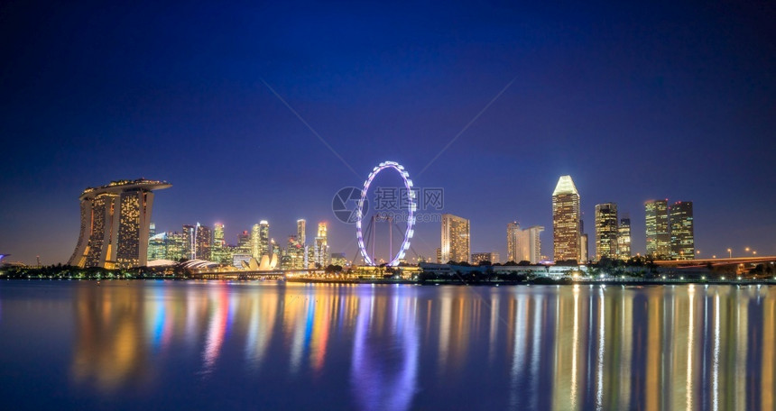 新加坡金融区日光天际的风景黄昏户外码头图片