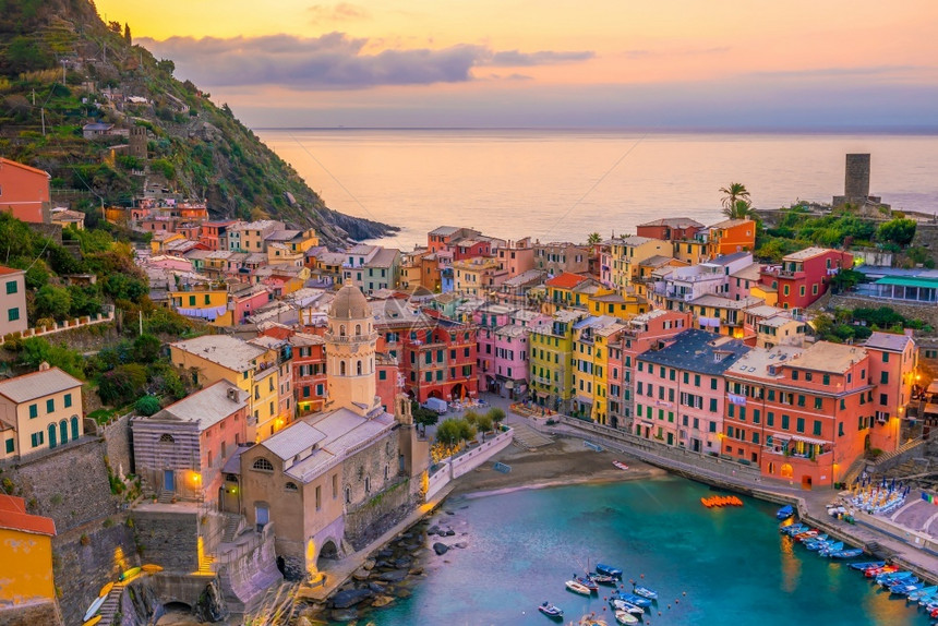 自然老的屋Vernazza欧洲辛克特地环球中海山脉多姿彩的城市风景图片