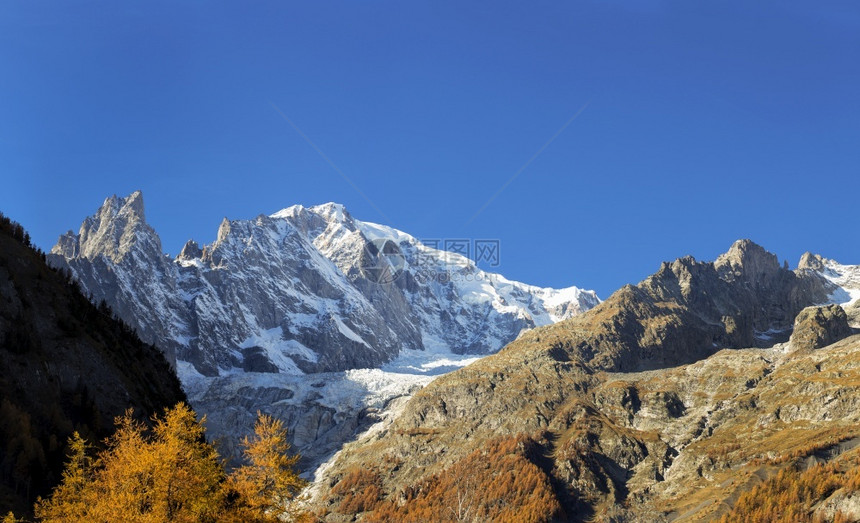 雪山风光图片