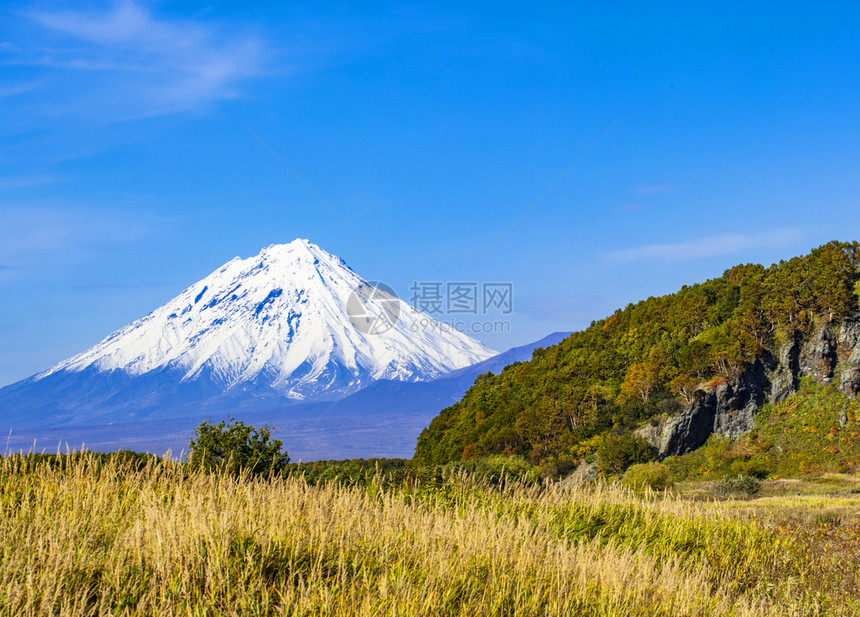 自然景观堪察卡半岛Koryaksky火山秋天全景气图片