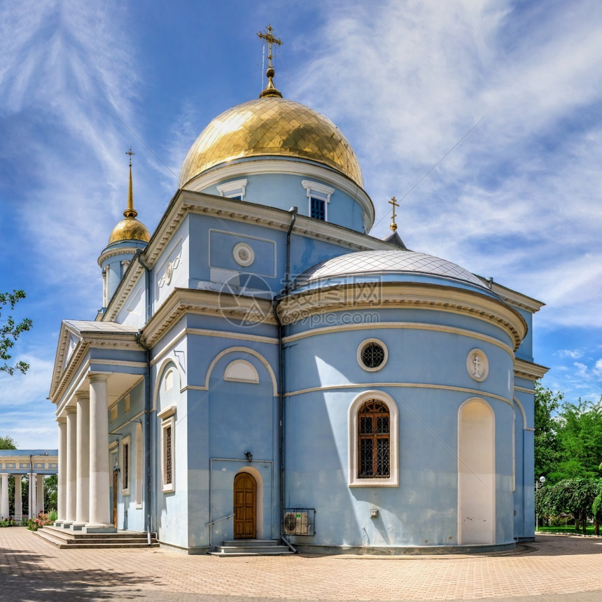 清真寺敖德萨伊兹梅尔乌克兰0672乌克兰伊兹梅尔的圣波克罗夫斯基大教堂在阳光明媚的夏日乌克兰伊兹梅尔的圣波克罗夫斯基大教堂奥曼图片