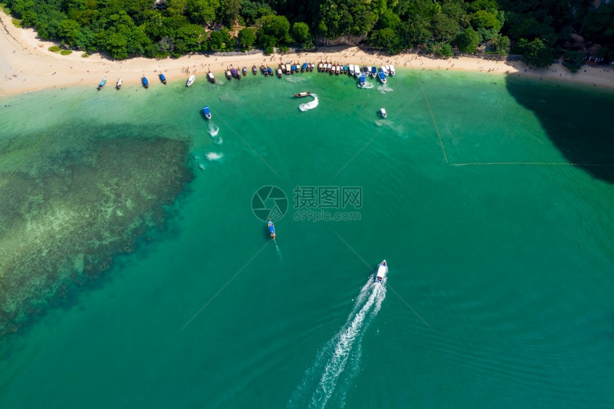 风景优美的夏天热带海洋景观图片