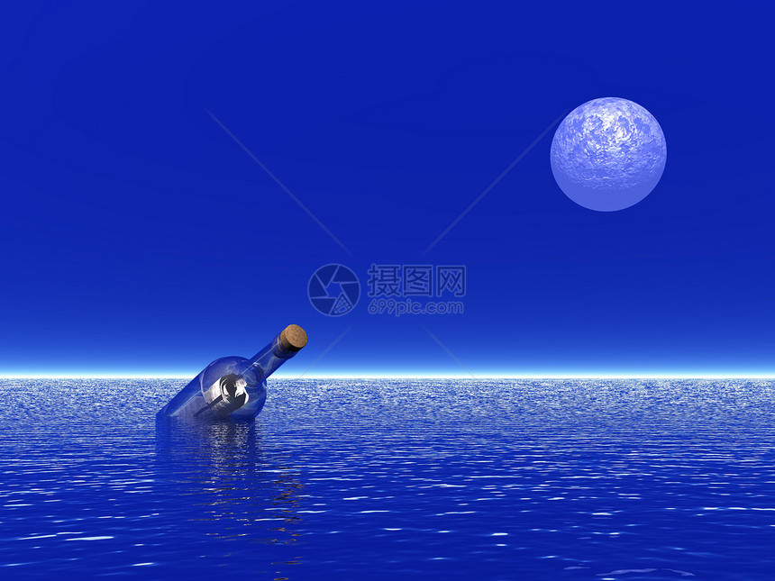 波纹漂浮的被动在月光下漂浮海洋的透明瓶子中滚动图片