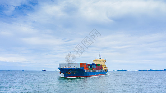 海 货船国际的贸易在进口出业务物流和集装箱船舶在公海上国际运输方面载集装箱的船空中观视集装箱船在进出口业务中的国际运输技术背景