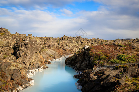 BlueLagoon地热温泉是冰岛最受访的景点之一日出风优美湖图片