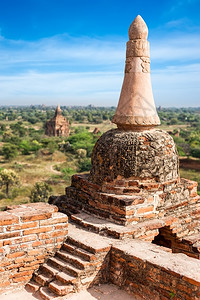 缅甸Bagan王国古老佛教寺庙的令人惊叹建筑缅甸布甘王国宗教传奇城堡图片