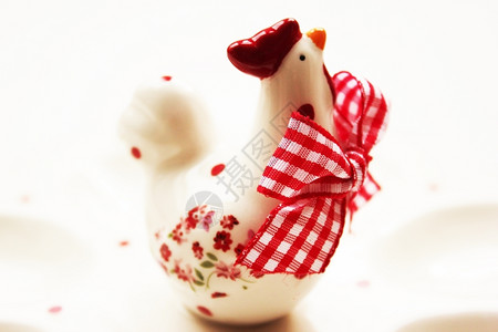 公鸡保留蛋桌的复活节板礼物春天图片