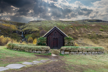 蓝色的乡村冰岛南部一座小屋日落多彩图片