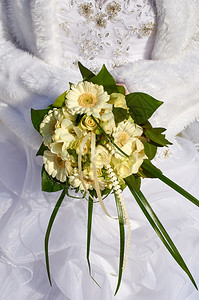 派对举行婚礼的新娘花束白玫瑰浪漫图片