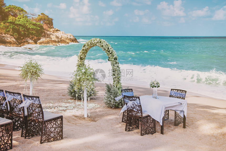 海边婚礼景色图片