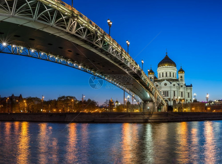 基督大教堂俄罗斯莫科晚间救世主和之桥俄罗斯莫科白色的宗教黑暗图片