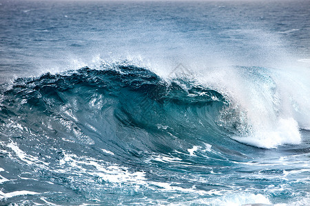 风暴天气的海洋波浪危险滚动凉爽的图片