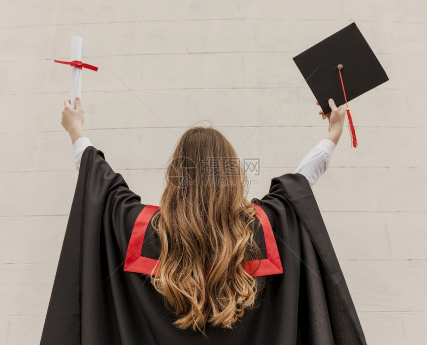 前视已毕业的女孩后观美丽相片前视后看已毕业女孩白色的美丽大学图片