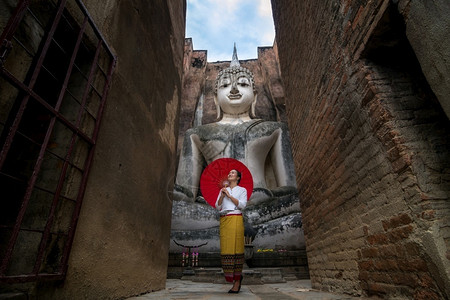 国恩寺微笑淑女高清图片