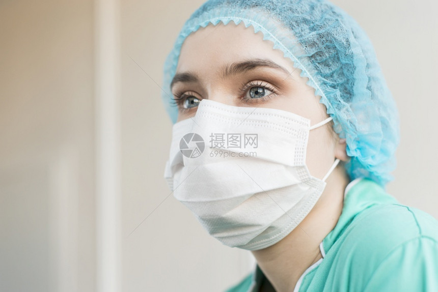 低角护士有面罩医院高分辨率照片低角护士有面罩医院高品质照片量处方自信的图片