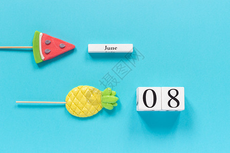 日历6月8日和夏季水果糖菠萝西瓜棒棒糖图片