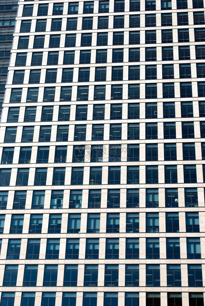 伦敦人金融区著名的摩天大厦CanaryWharf金融的国际市中心图片