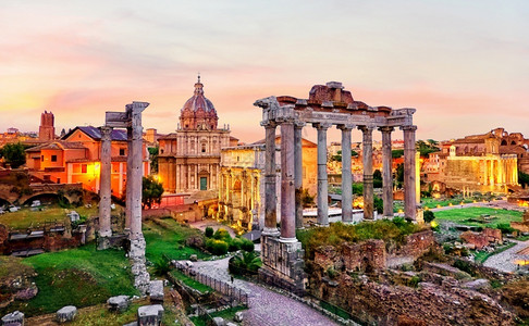 日落时的罗马广场意大利罗马广场遗址旅游概念照片库存罗马的欧洲论坛图片