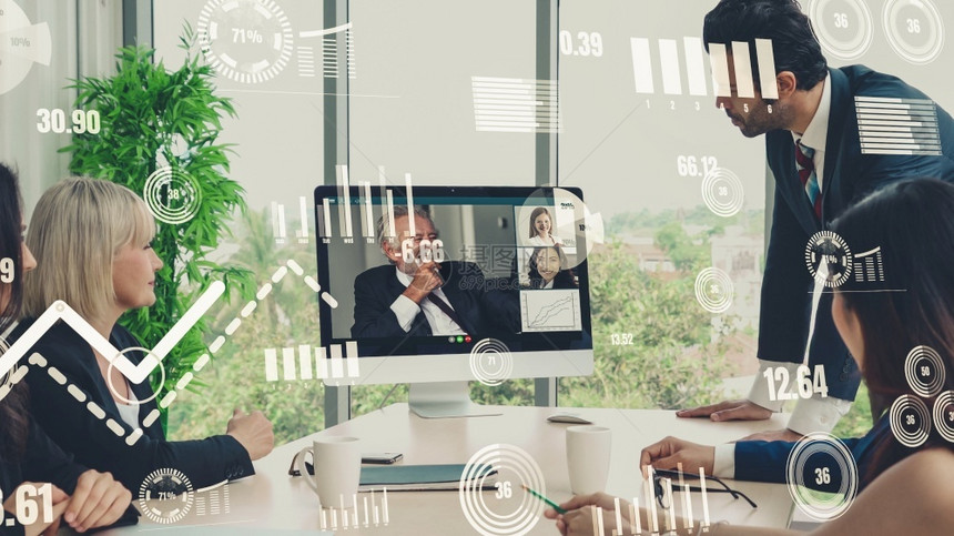 有创造力的行政企业员工视频电话会议中商务人士的创意视觉营销数据分析和投资决策制定的数字技术概念企业员工视频电话会议中商务人士的创图片