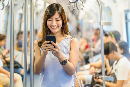 地铁网亚洲人游客高清图片