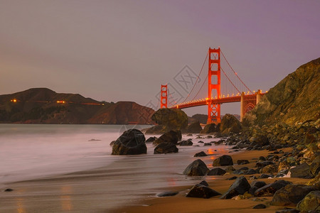 夜晚金门大桥加利福尼亚州旧金山门大桥日落属电缆吸引力高清图片素材