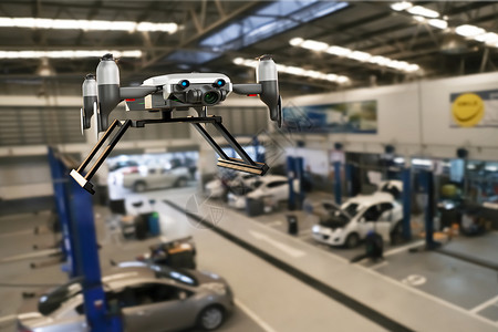 自兴人工智能自主动驾驶仪具有汽车生产加工服务的无人机在工厂器高科技AI控制臂手动机器人中为汽车技术在库经销店中使用技术手机器人Metaver背景