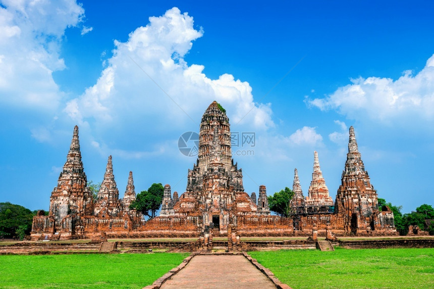 Ayutthaya历史公园泰国WatChaiwatthanaram佛教寺庙建筑学传统的猜瓦他那拉姆图片